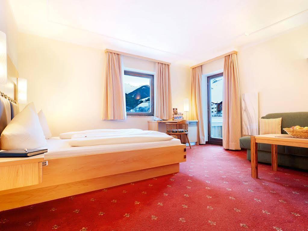 Hotel Hasenauer 4 Sterne Superior Зальбах-Хинтерглемм Экстерьер фото