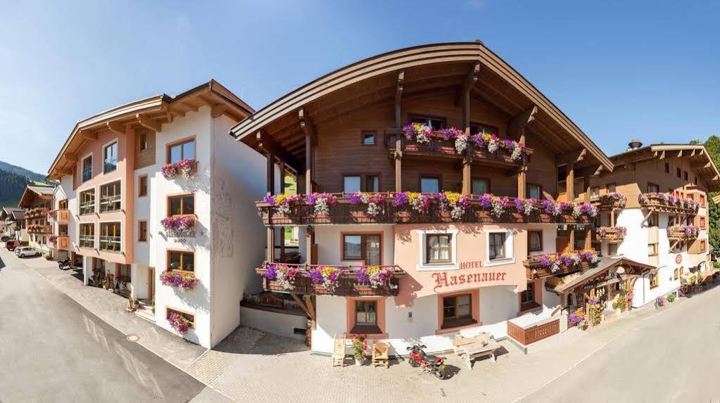 Hotel Hasenauer 4 Sterne Superior Зальбах-Хинтерглемм Экстерьер фото