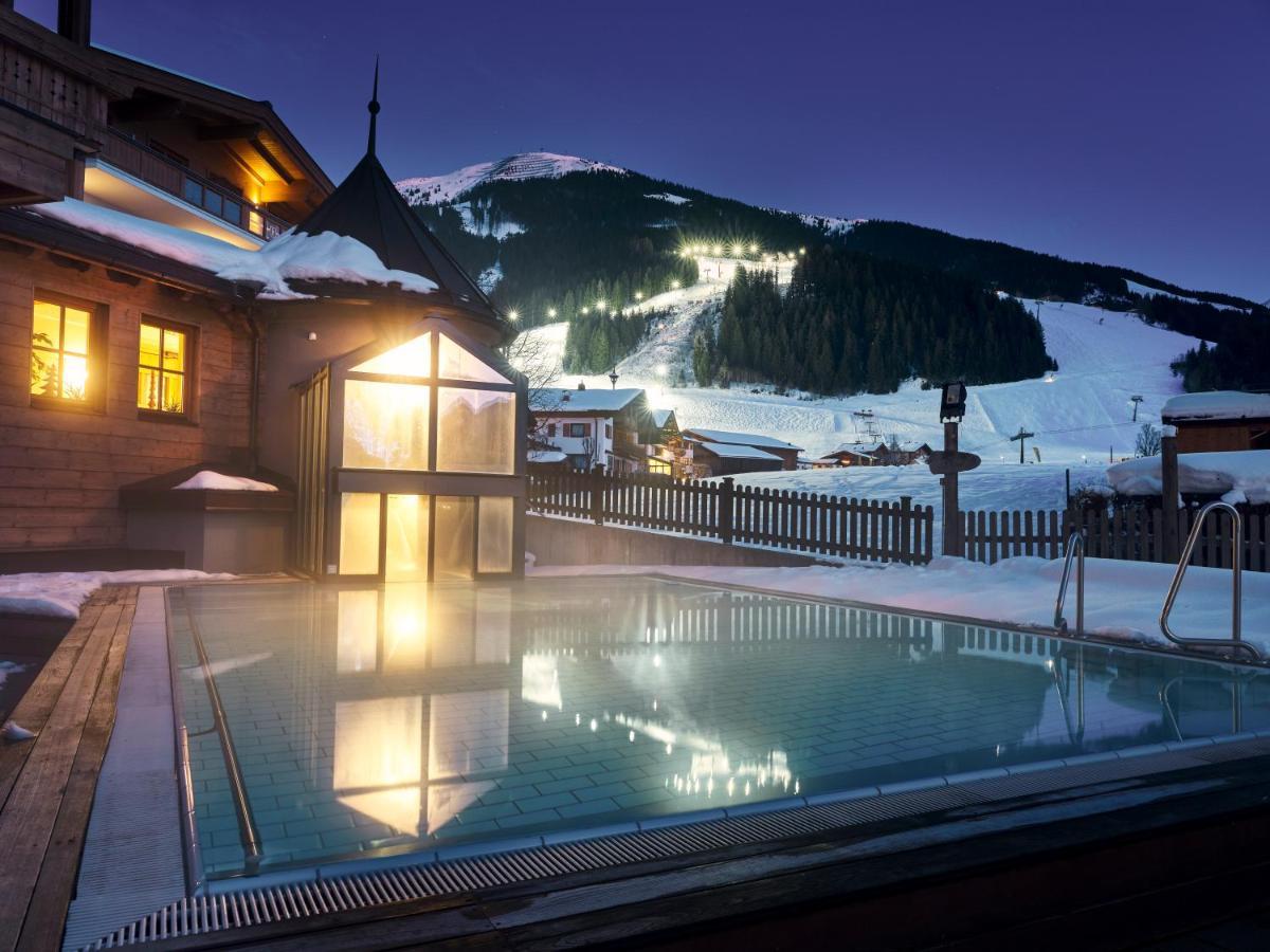Hotel Hasenauer 4 Sterne Superior Зальбах-Хинтерглемм Экстерьер фото